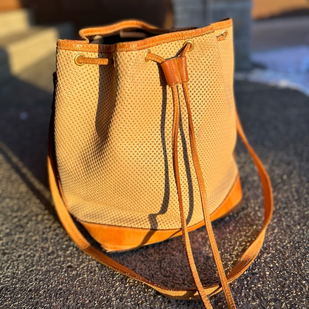DOONEY & BOURKE BUCKET BAG TAN LEATHER, VINTAGE